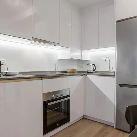Vivi Homes - Anemona , , Balcony, Centre Apartamento