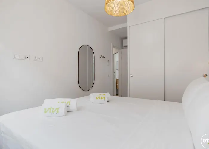 Vivi Homes - Anemona , , Balcony, Centre Apartment *